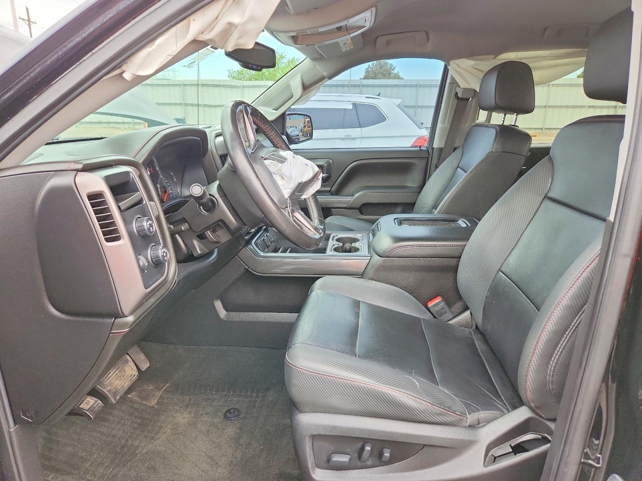 2017 GMC SIERRA K1500 SLT photo 7