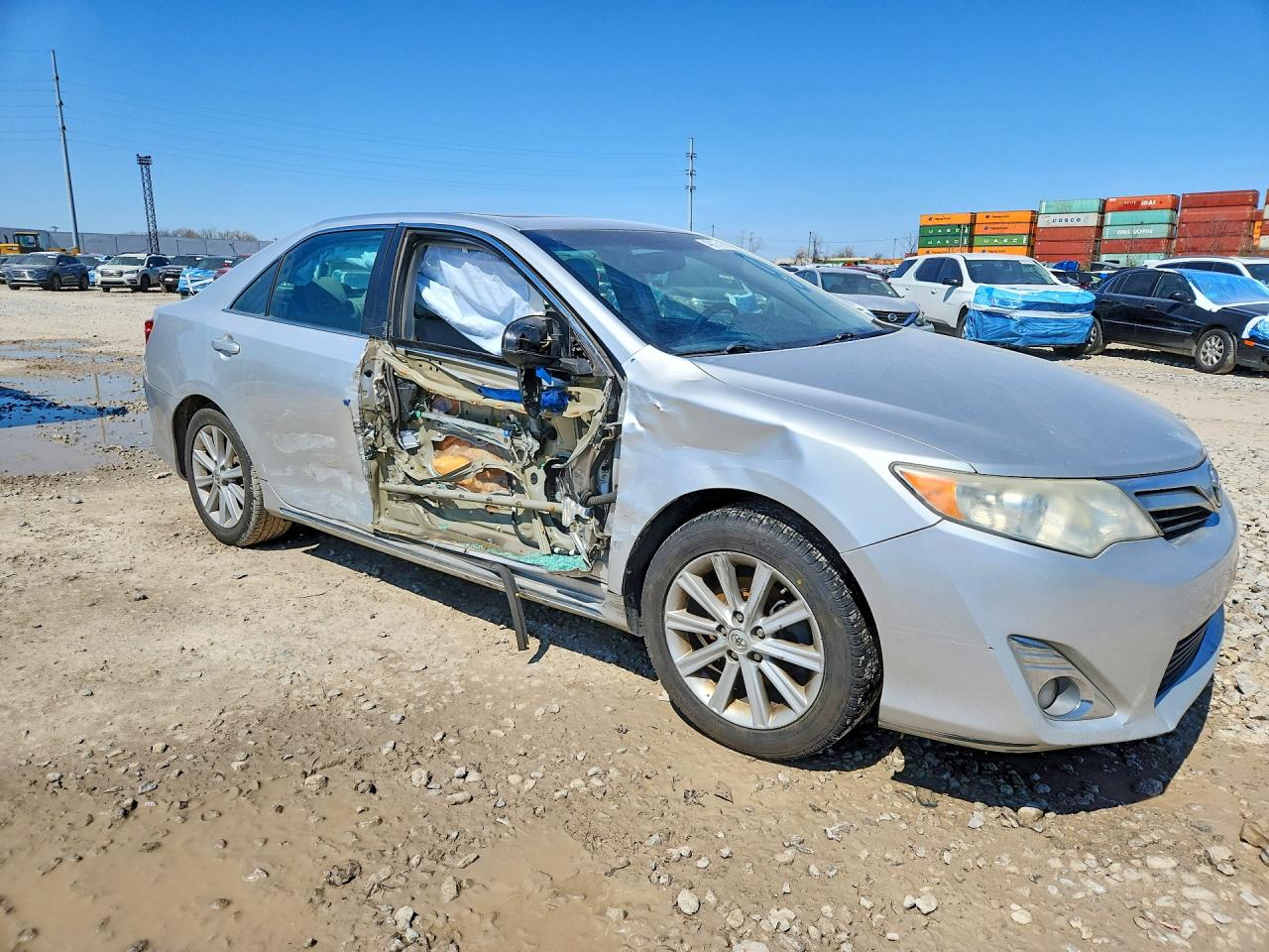 2014 TOYOTA CAMRY XLE photo 7
