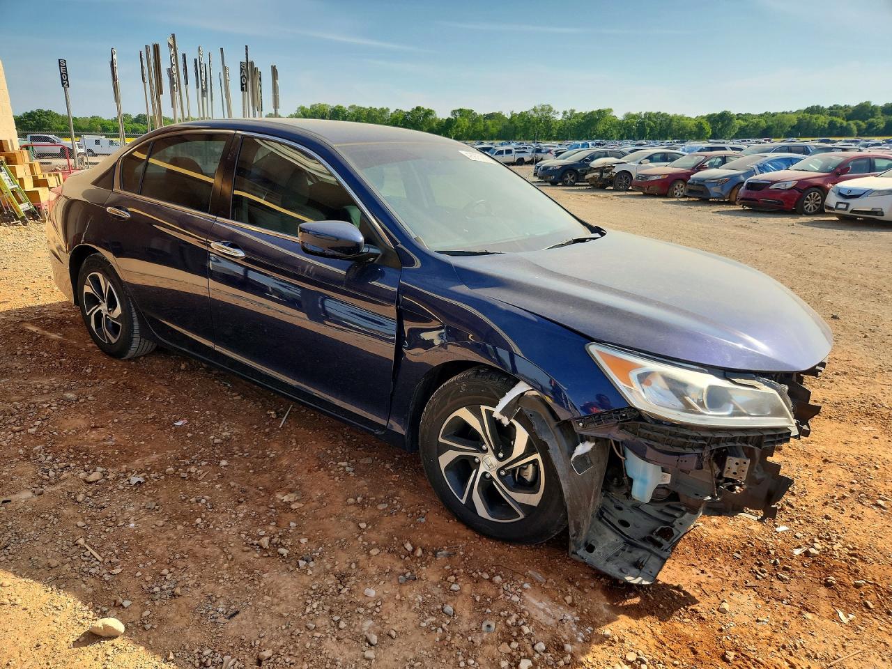 2017 HONDA ACCORD LX photo 7