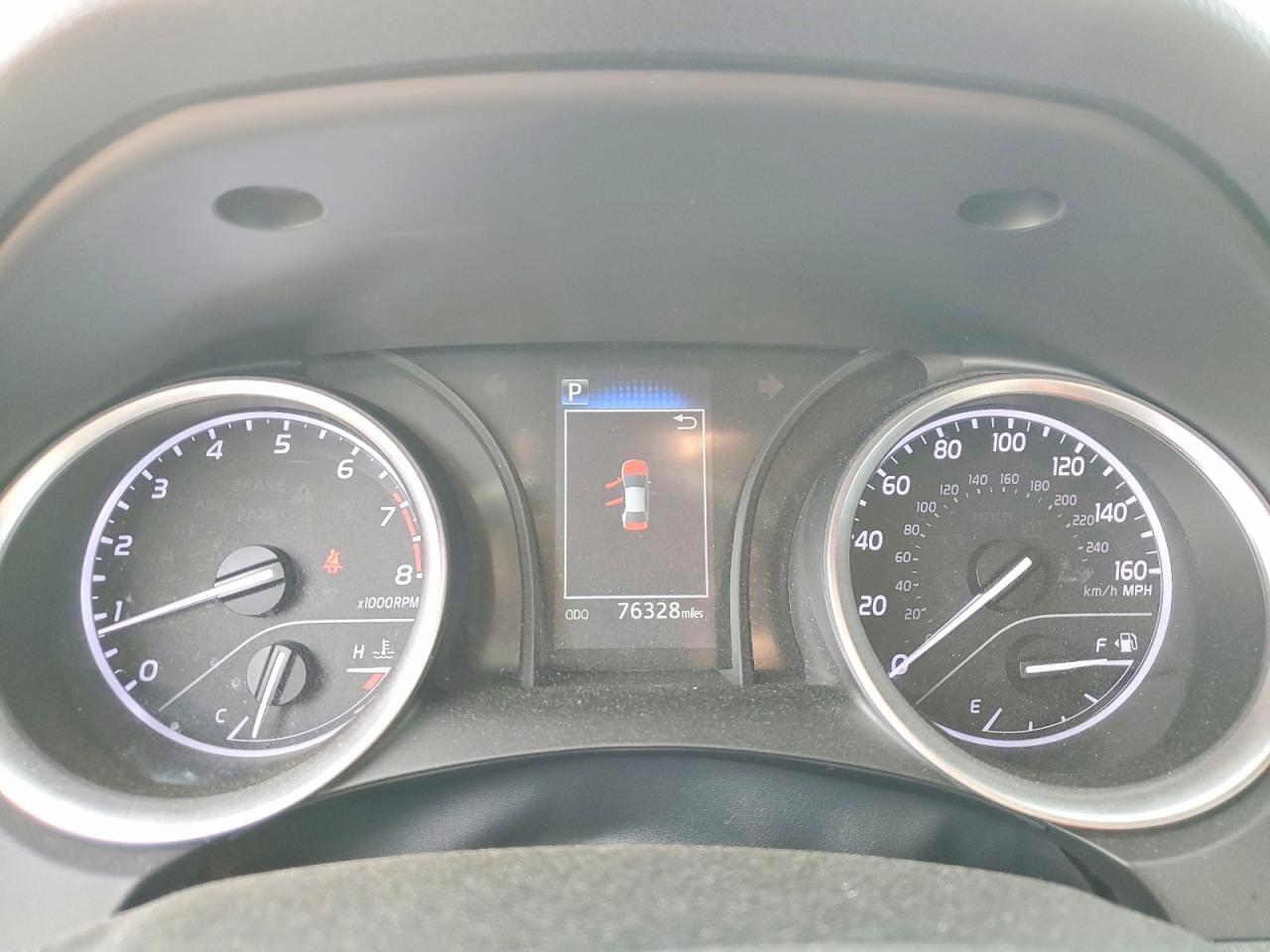 2021 TOYOTA CAMRY LE photo 25