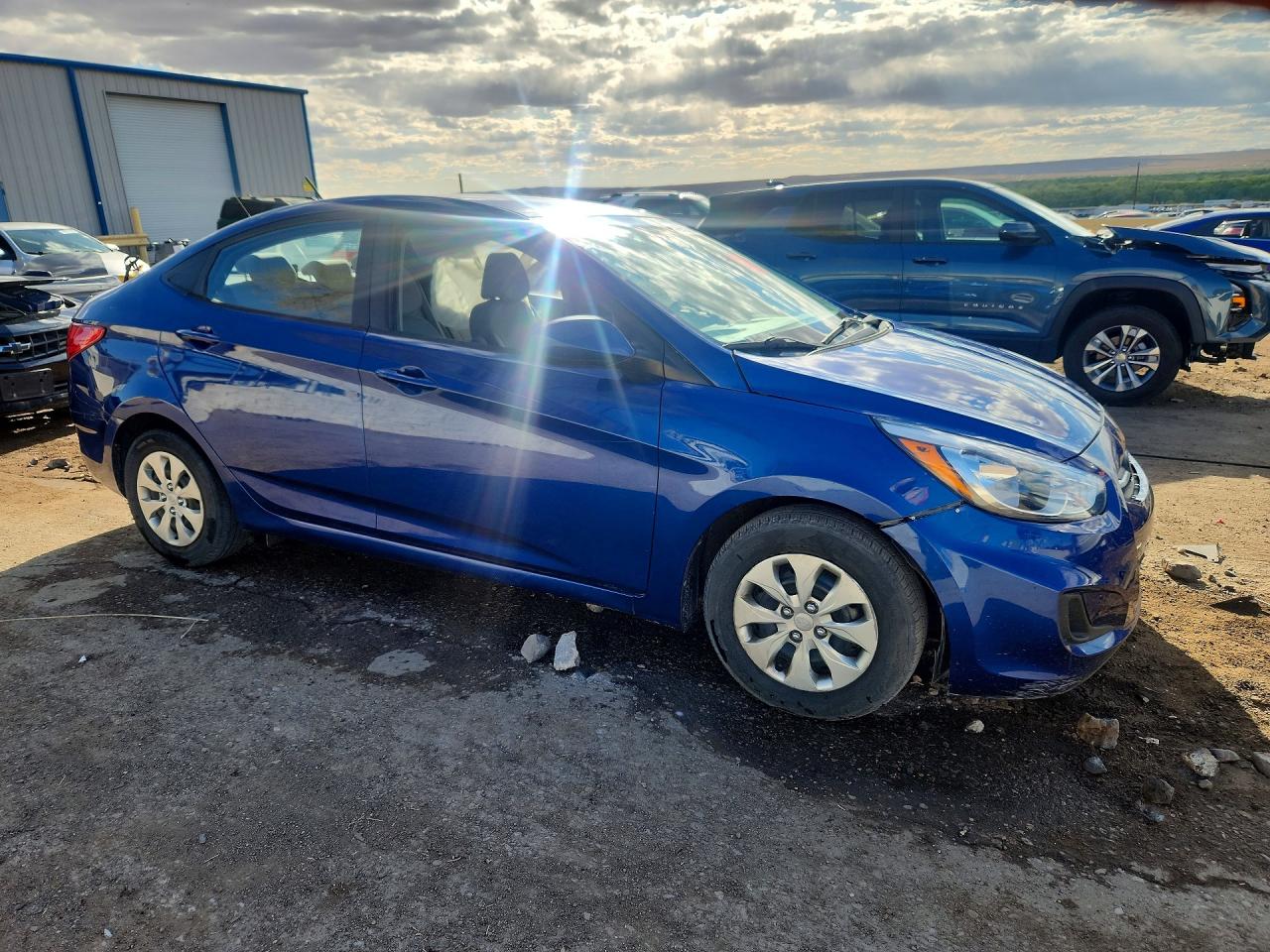 2015 HYUNDAI ACCENT GLS photo 10