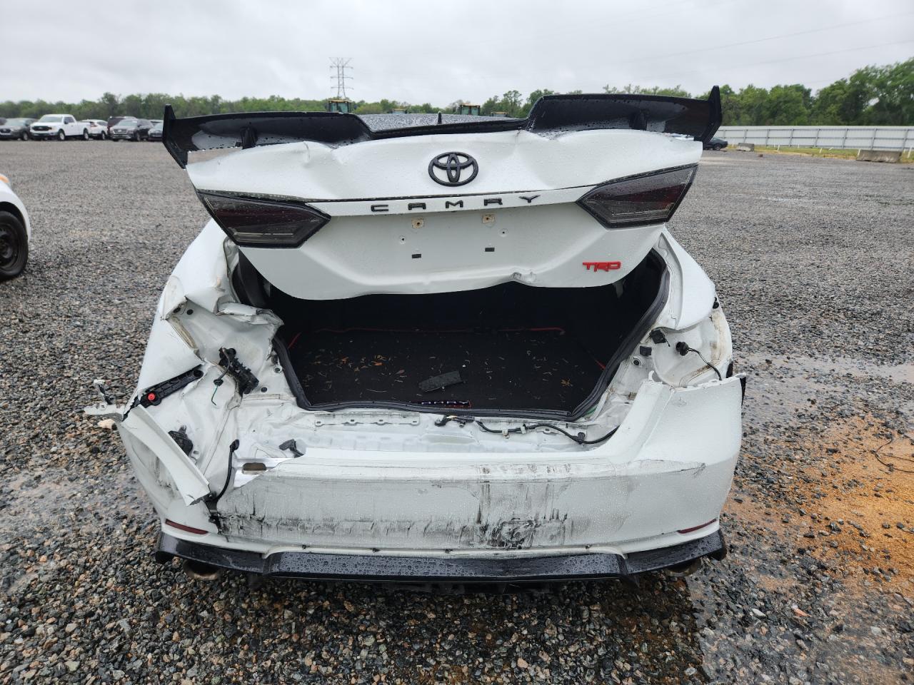 2021 TOYOTA CAMRY TRD photo 16