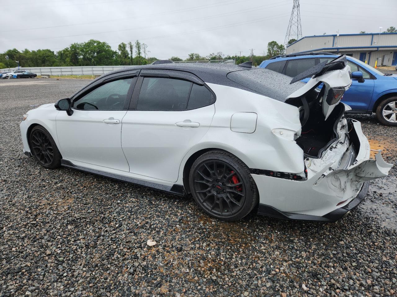 2021 TOYOTA CAMRY TRD photo 4
