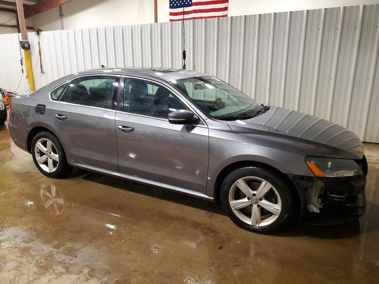 2012 VOLKSWAGEN PASSAT SE photo 7
