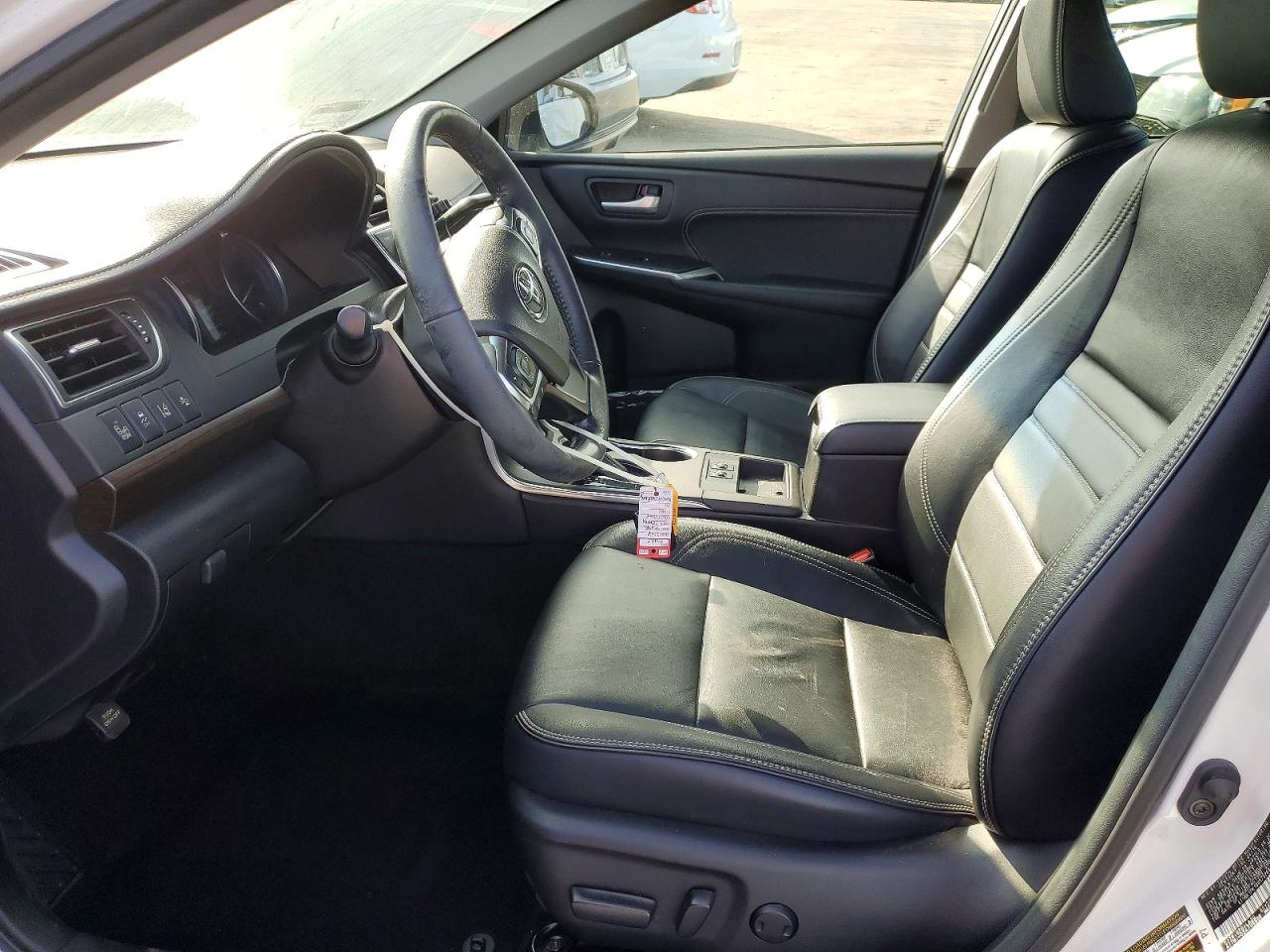 2016 TOYOTA CAMRY XLE V6 photo 7