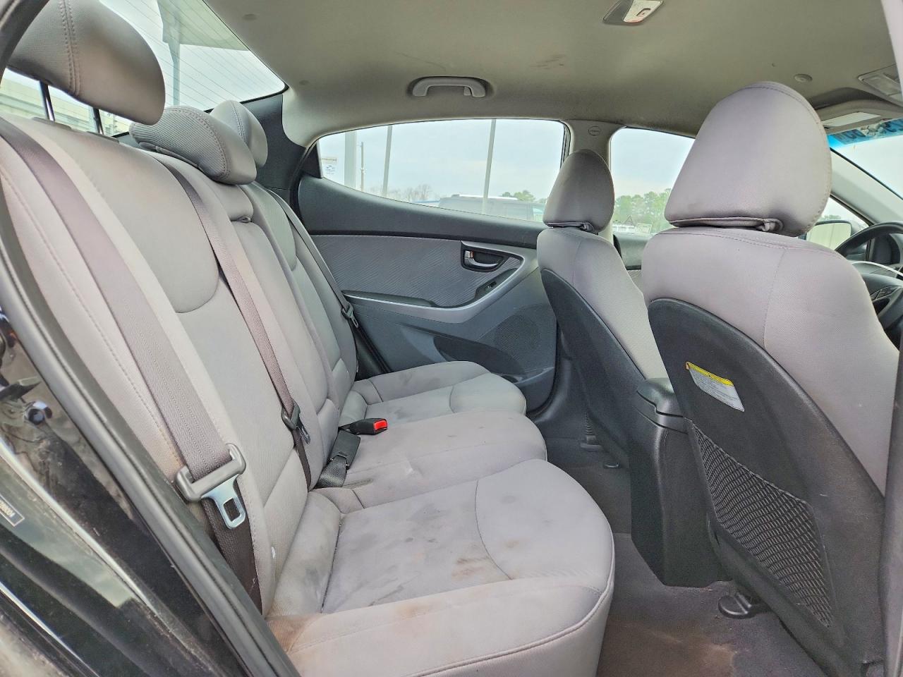 2013 HYUNDAI ELANTRA GLS photo 28