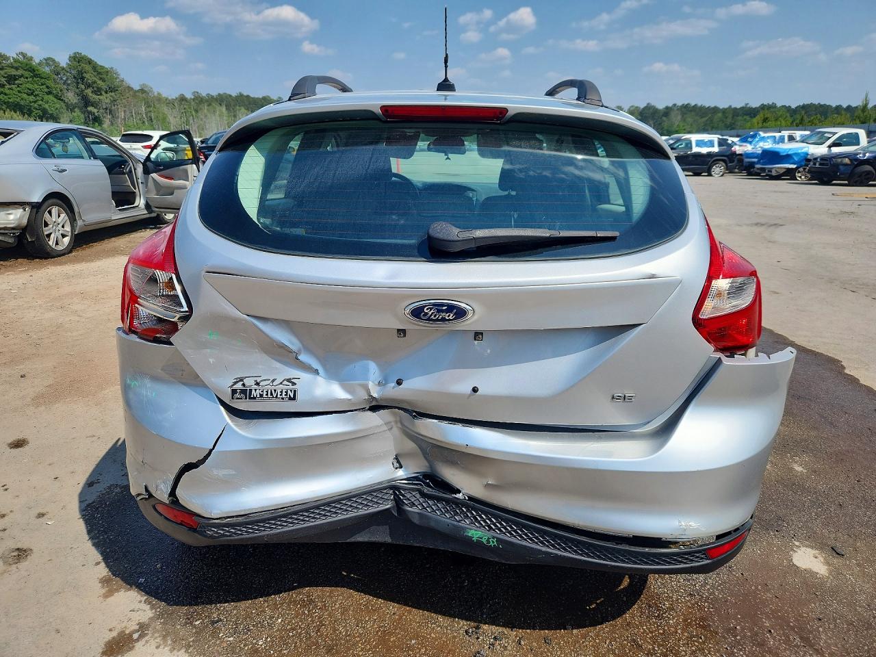 2013 FORD FOCUS SE photo 11