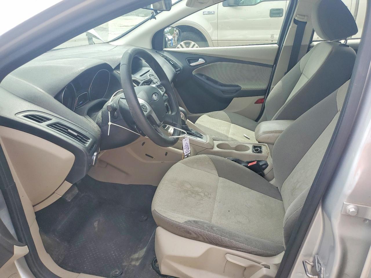 2013 FORD FOCUS SE photo 13