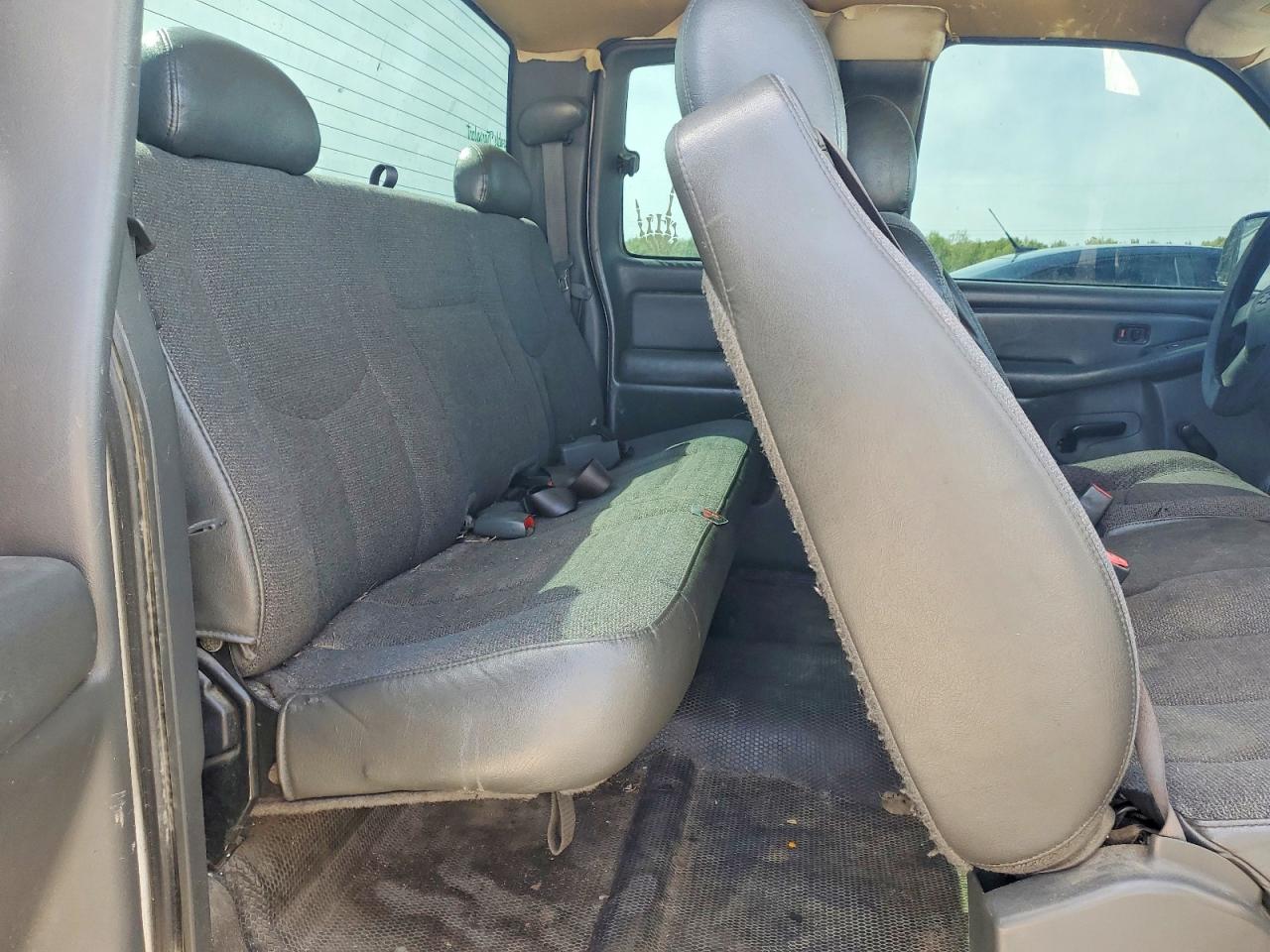 2003 CHEVROLET SILVERADO C1500 photo 19