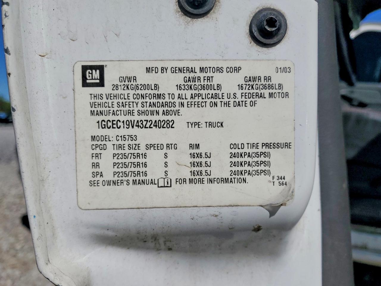 2003 CHEVROLET SILVERADO C1500 photo 23
