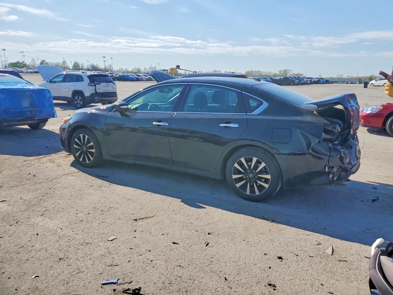 2018 NISSAN ALTIMA 2.5 SV photo 4