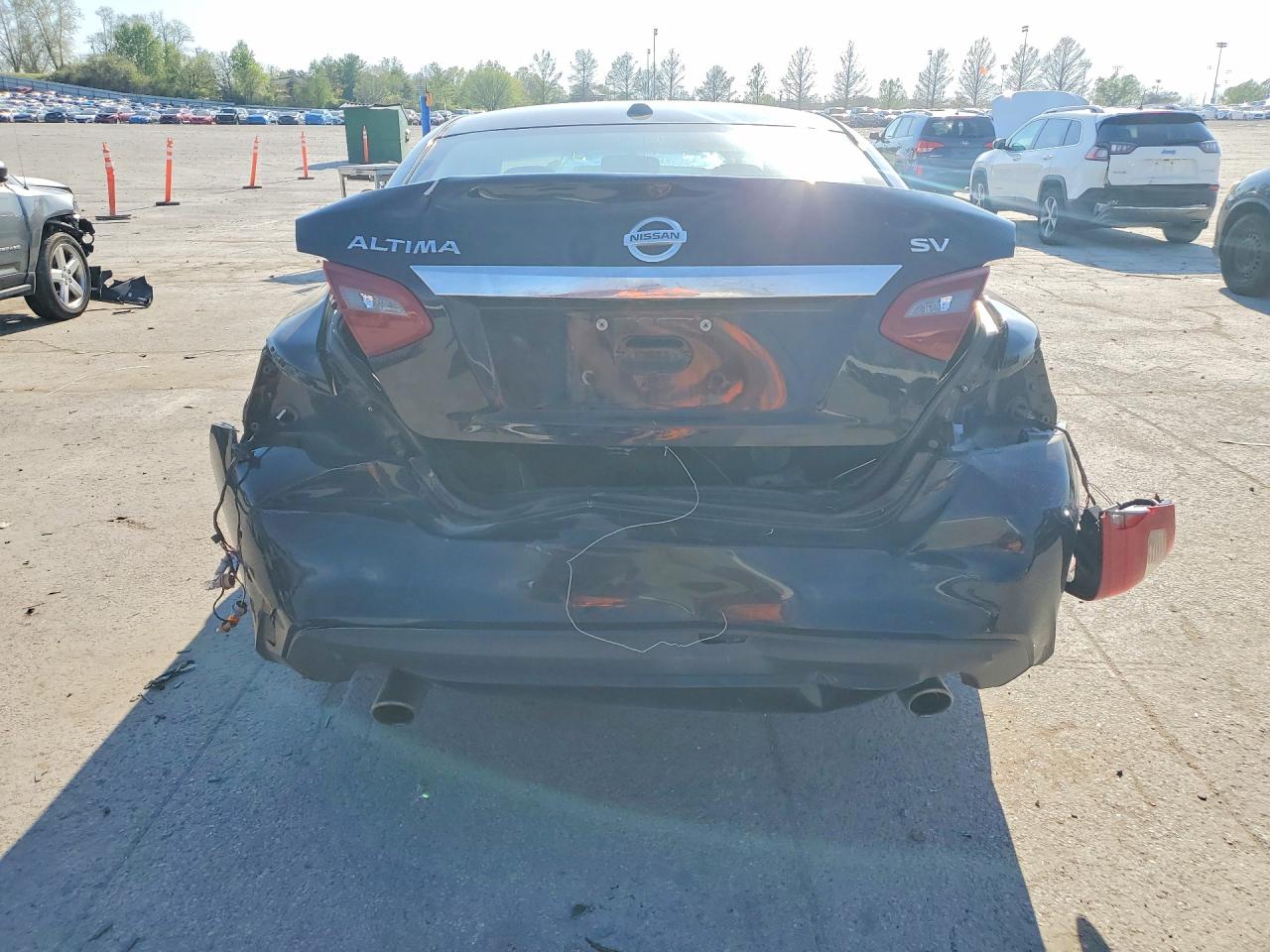 2018 NISSAN ALTIMA 2.5 SV photo 16