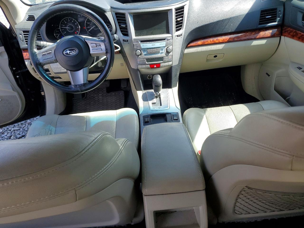 2011 SUBARU OUTBACK 3.6R LIMITED photo 15