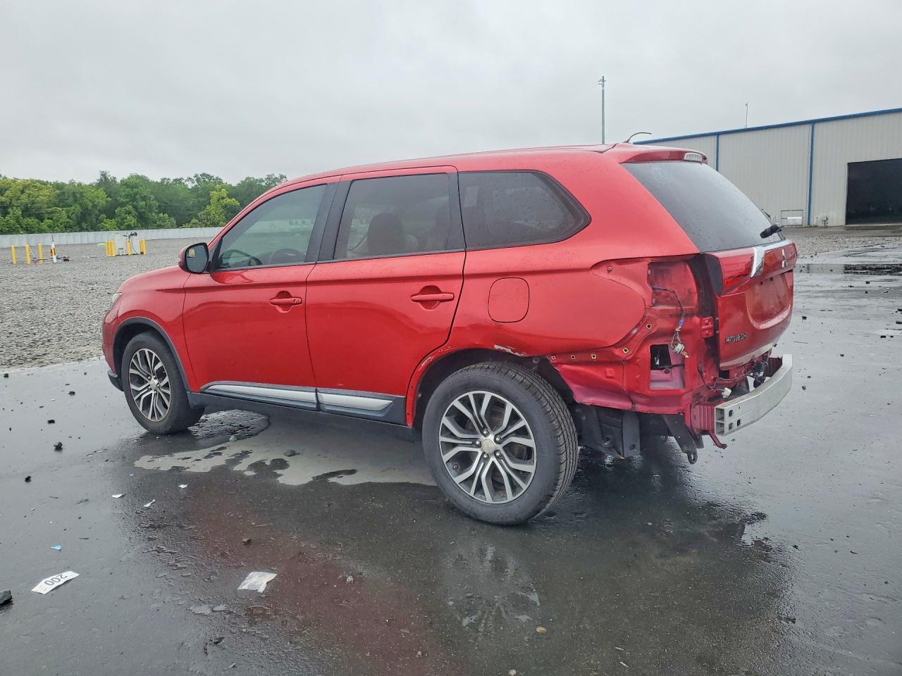 2016 MITSUBISHI OUTLANDER SE photo 2