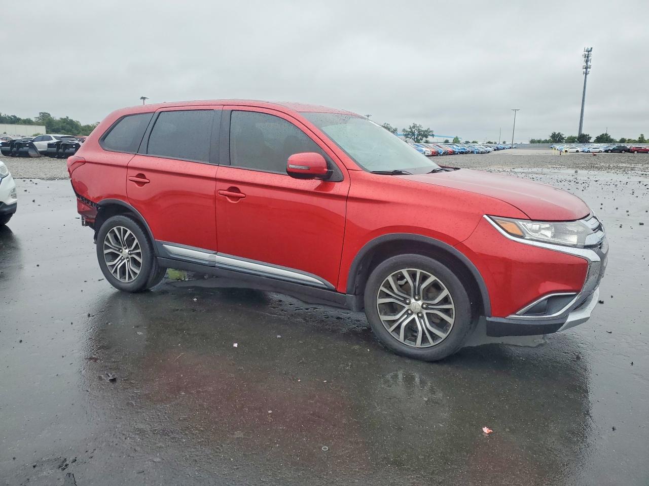 2016 MITSUBISHI OUTLANDER SE photo 4