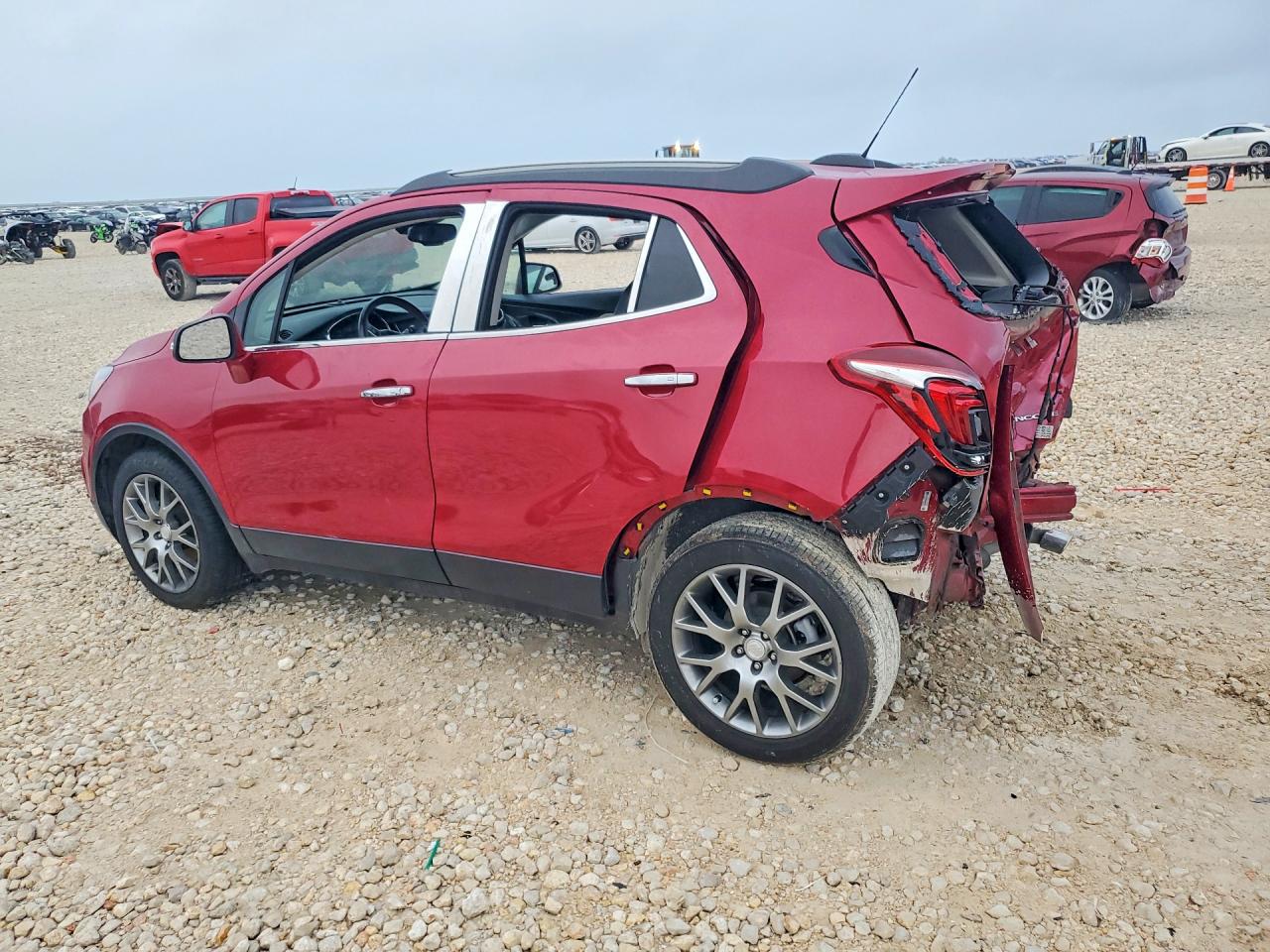 2018 BUICK ENCORE SPORT TOURING photo 2