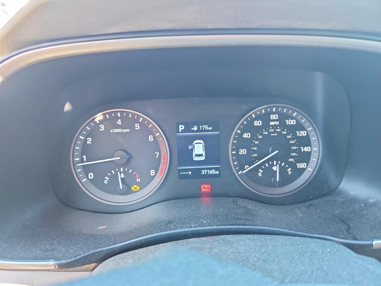 2020 HYUNDAI TUCSON SEL photo 9