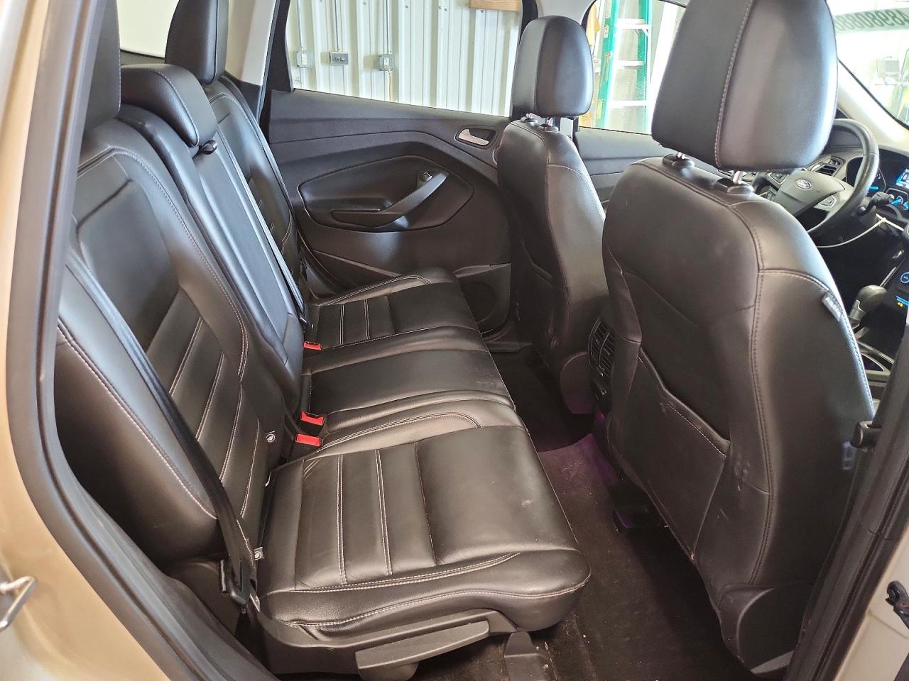 2017 FORD ESCAPE TITANIUM photo 21