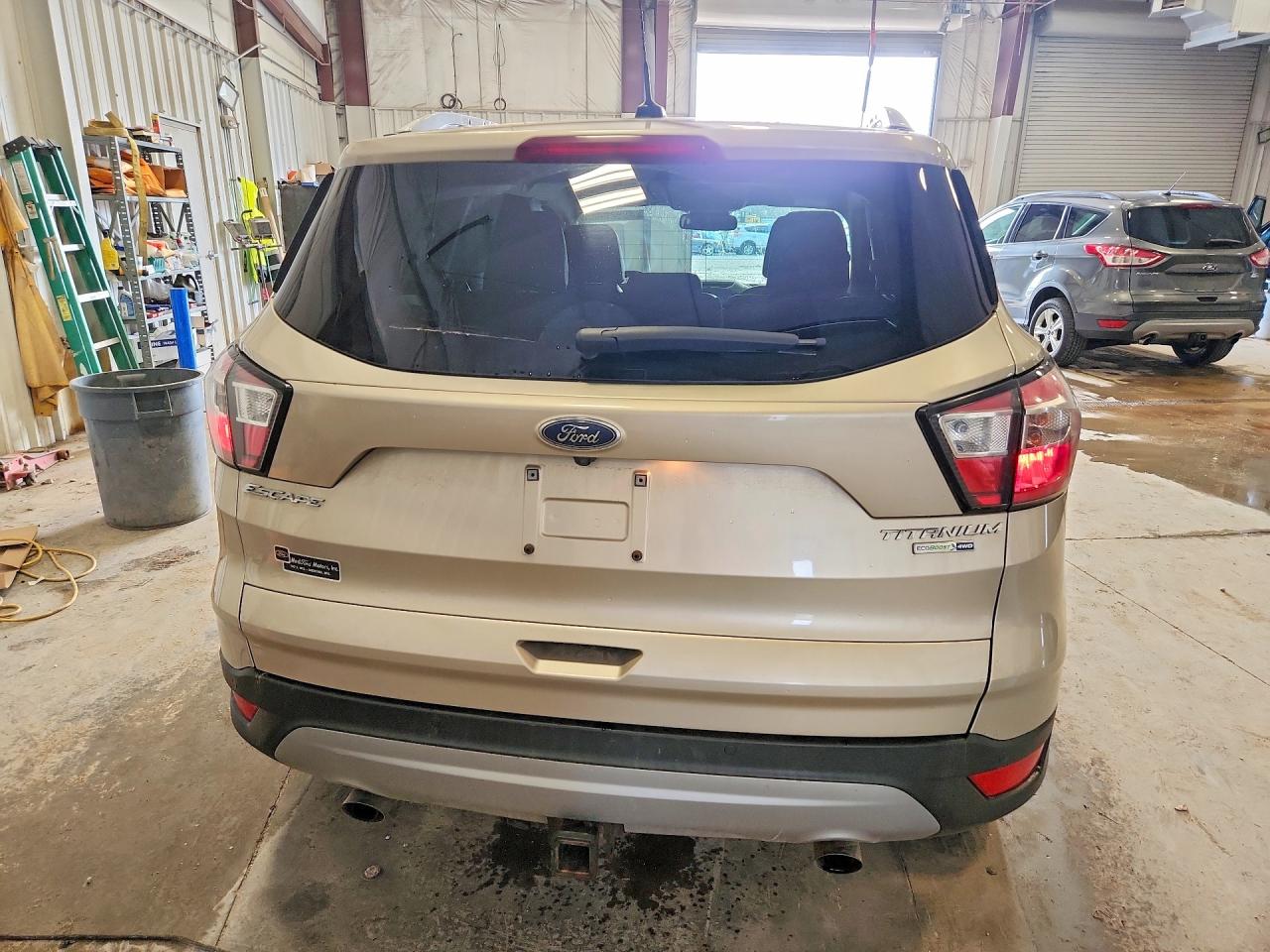 2017 FORD ESCAPE TITANIUM photo 11
