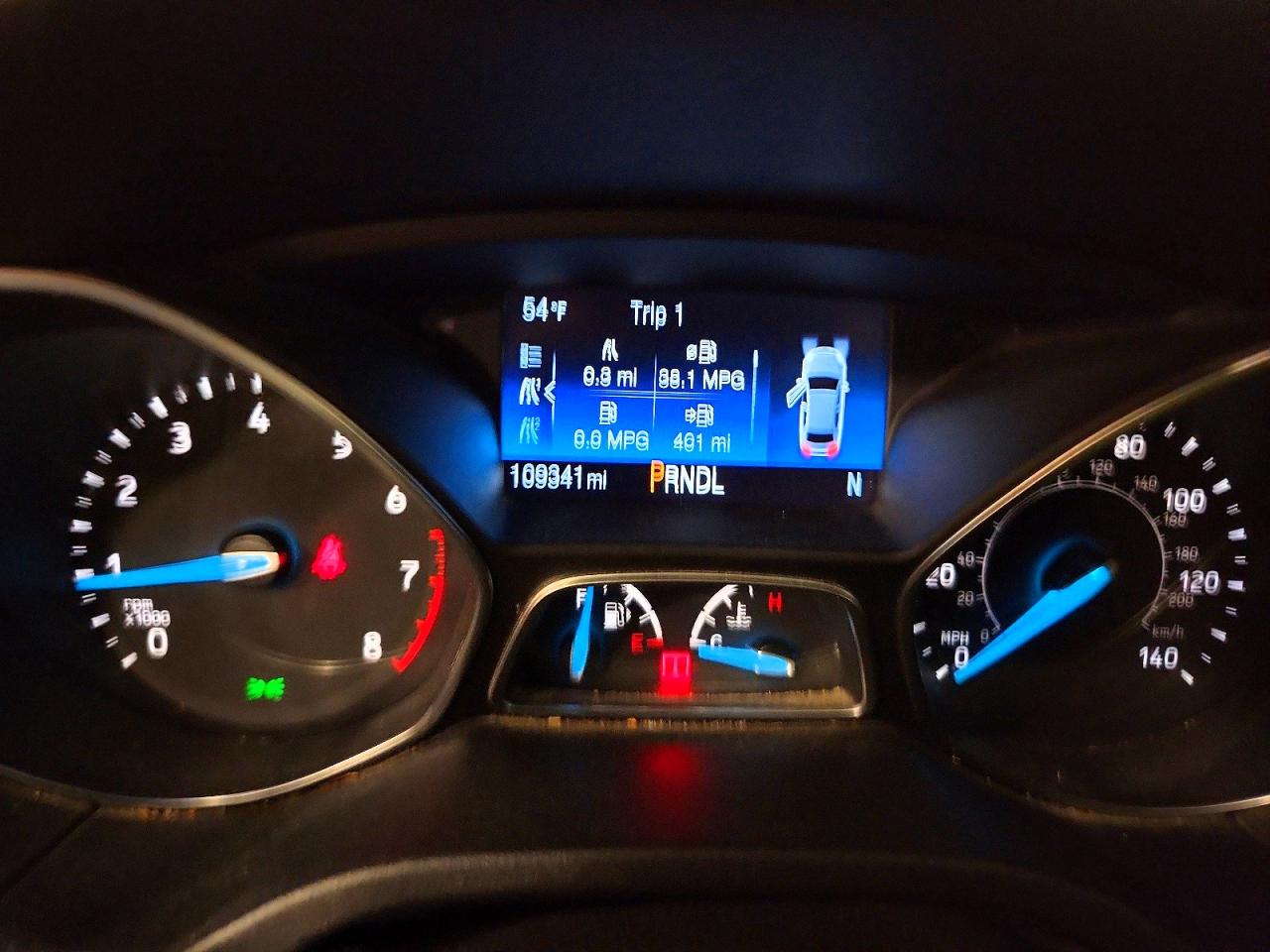 2018 FORD FOCUS SE photo 25