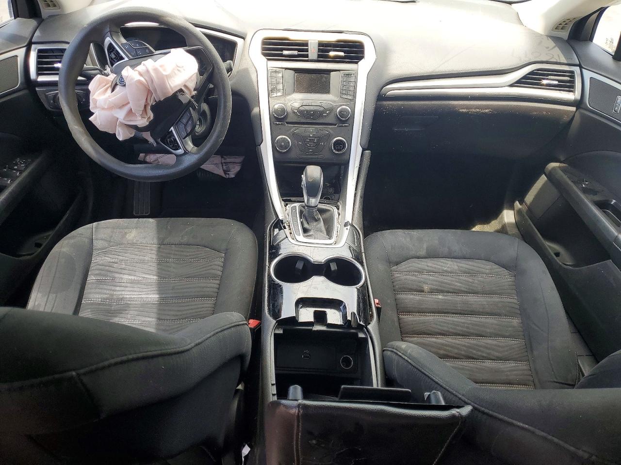 2016 FORD FUSION SE photo 15