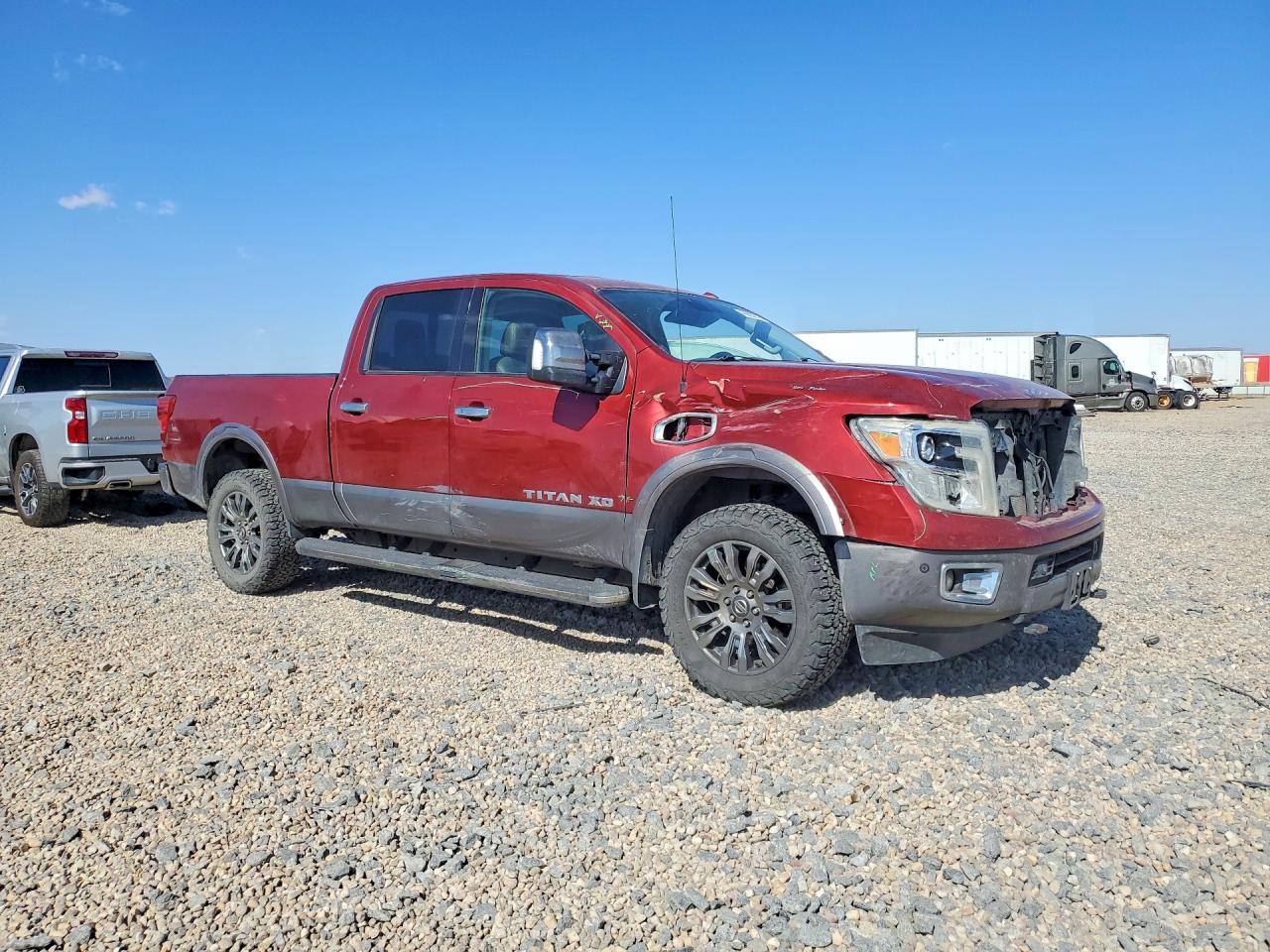 2016 NISSAN TITAN XD PLATINUM RESERVE photo 4