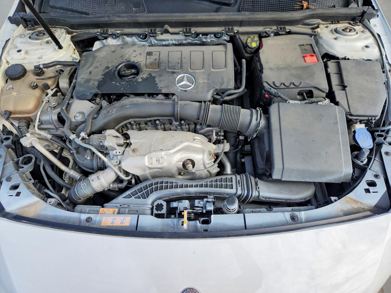 2021 MERCEDES-BENZ CLA 250 photo 21