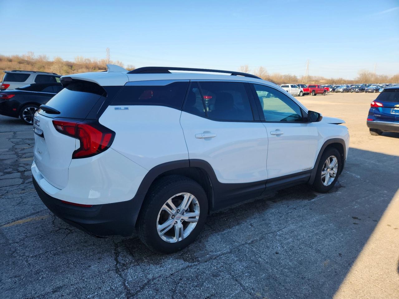 2019 GMC TERRAIN SLE photo 7