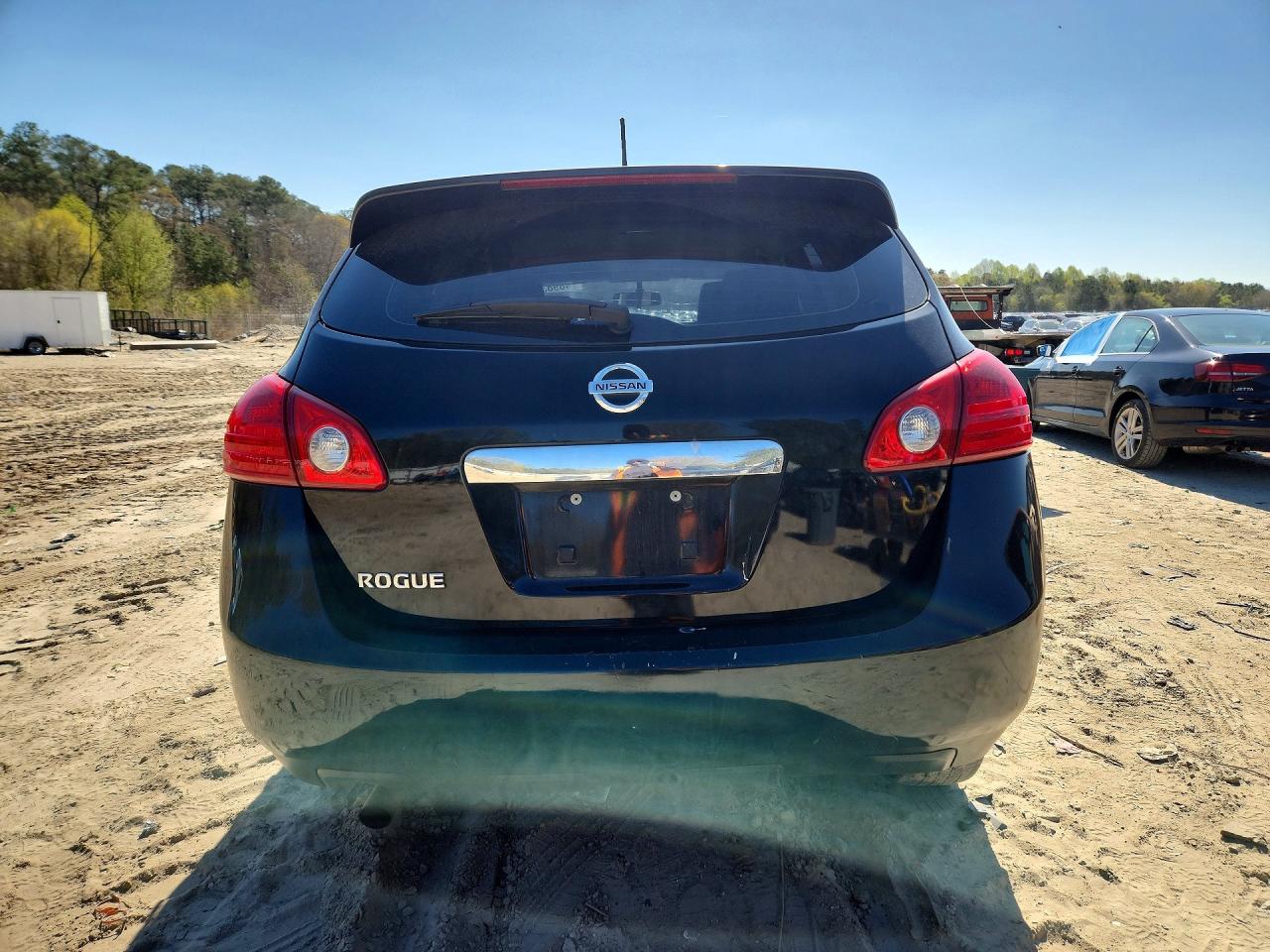 2013 NISSAN ROGUE S photo 6
