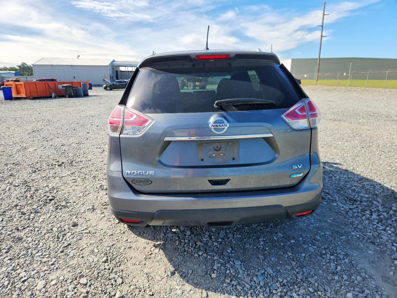 2014 NISSAN ROGUE SV photo 16