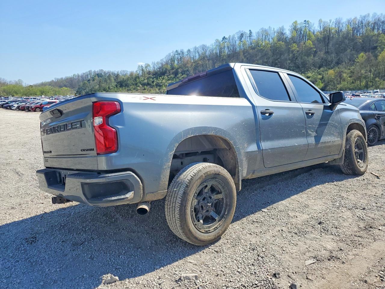 2021 CHEVROLET SILVERADO K1500 CUSTOM photo 5
