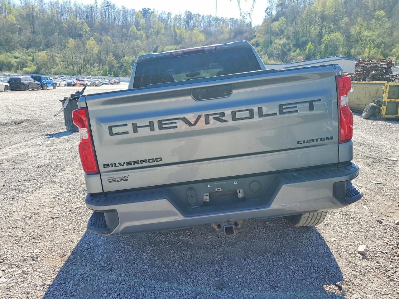 2021 CHEVROLET SILVERADO K1500 CUSTOM photo 11