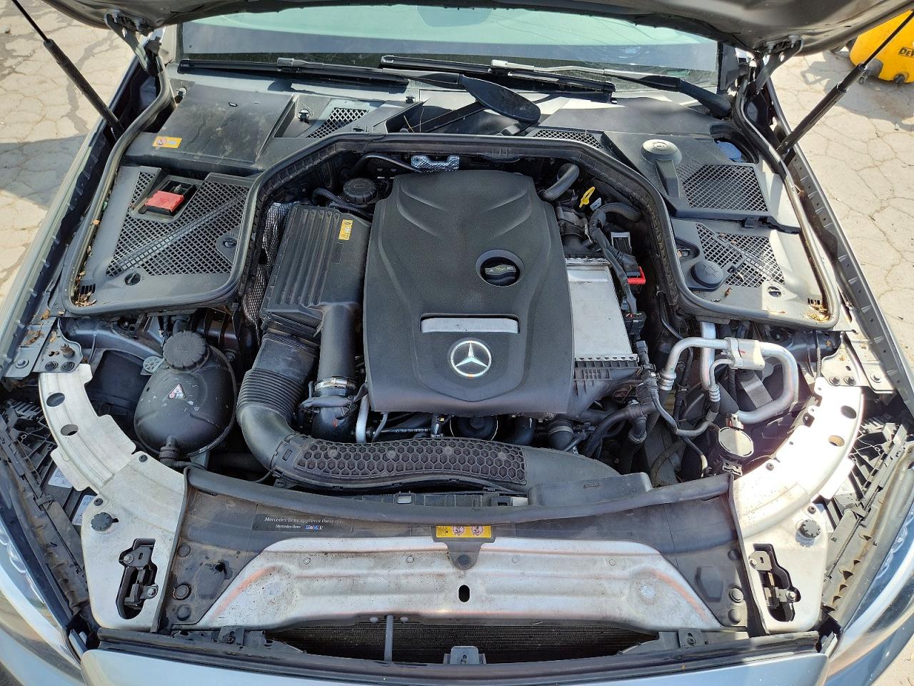 2015 MERCEDES-BENZ C 300 4MATIC photo 31