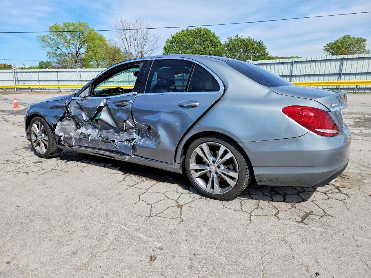 2015 MERCEDES-BENZ C 300 4MATIC photo 4