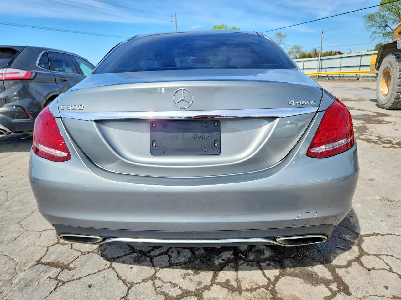 2015 MERCEDES-BENZ C 300 4MATIC photo 16