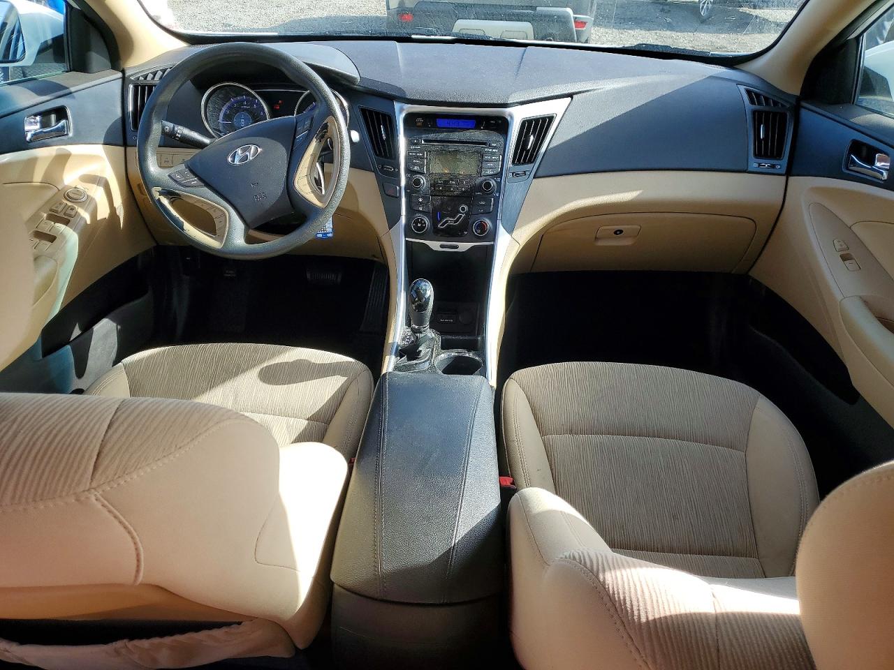 2012 HYUNDAI SONATA GLS photo 22