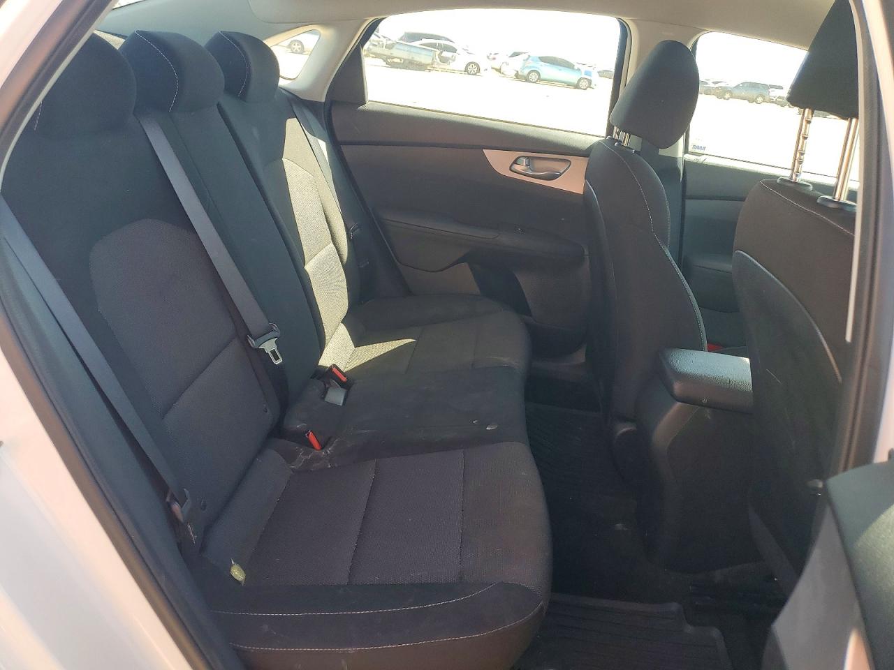 2023 KIA FORTE LXS photo 10