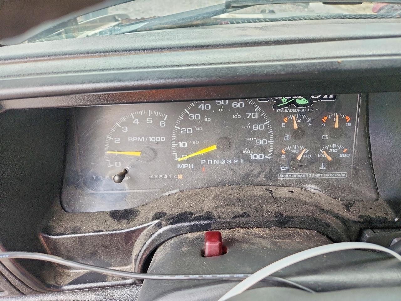 1996 CHEVROLET GMT-400 K1500 photo 17