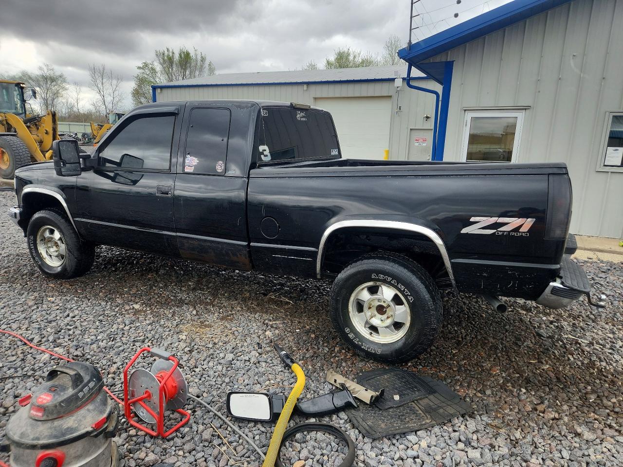 1996 CHEVROLET GMT-400 K1500 photo 3