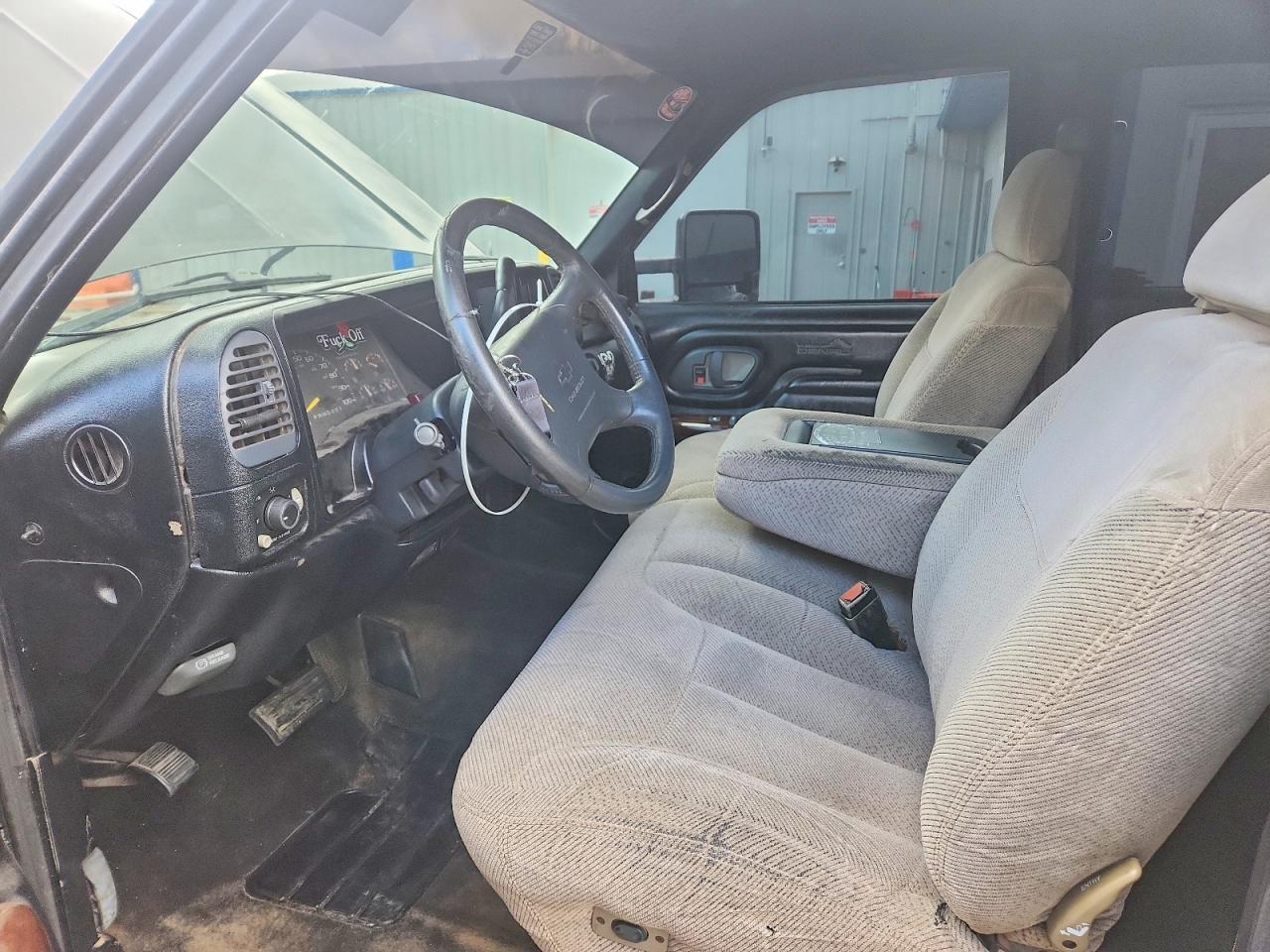1996 CHEVROLET GMT-400 K1500 photo 13