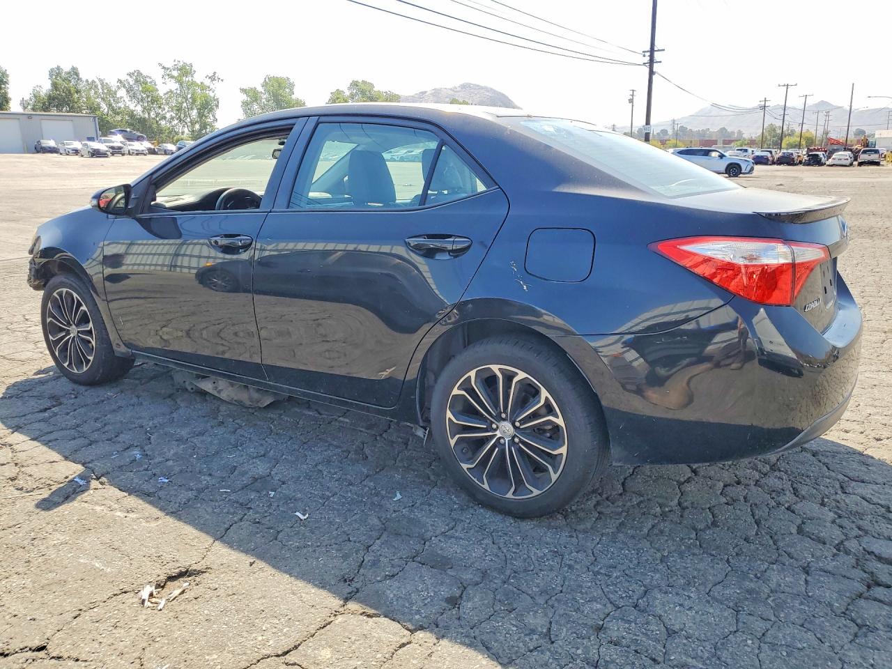 2016 TOYOTA COROLLA S PLUS photo 3