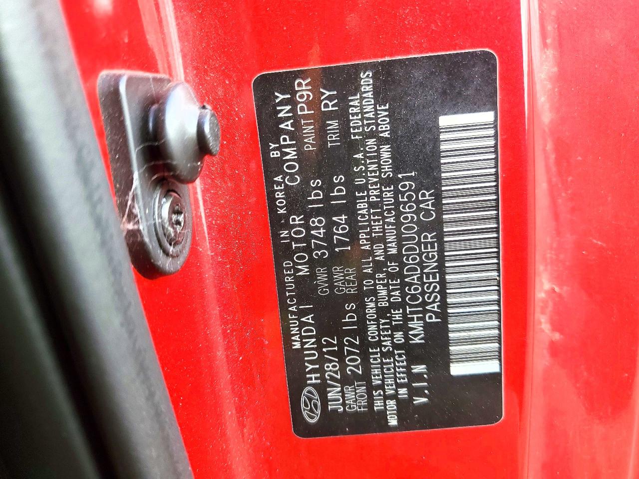2013 HYUNDAI VELOSTER BASE photo 34