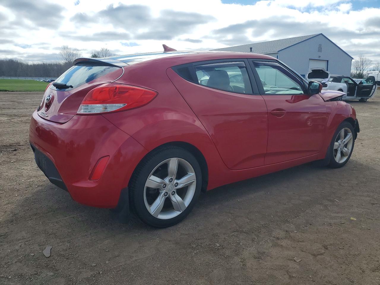 2013 HYUNDAI VELOSTER BASE photo 7