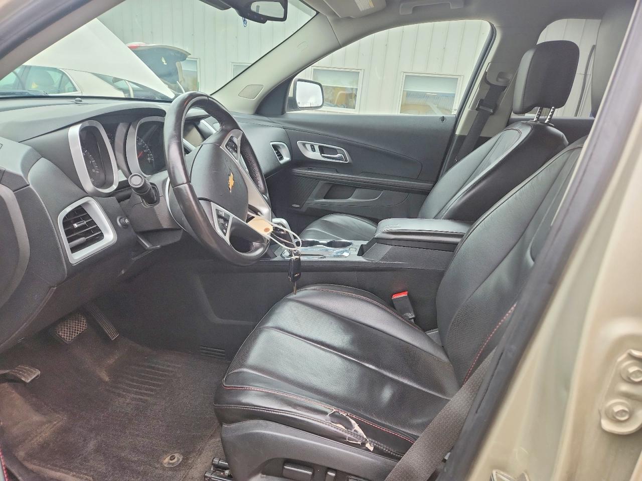 2015 CHEVROLET EQUINOX LT photo 13