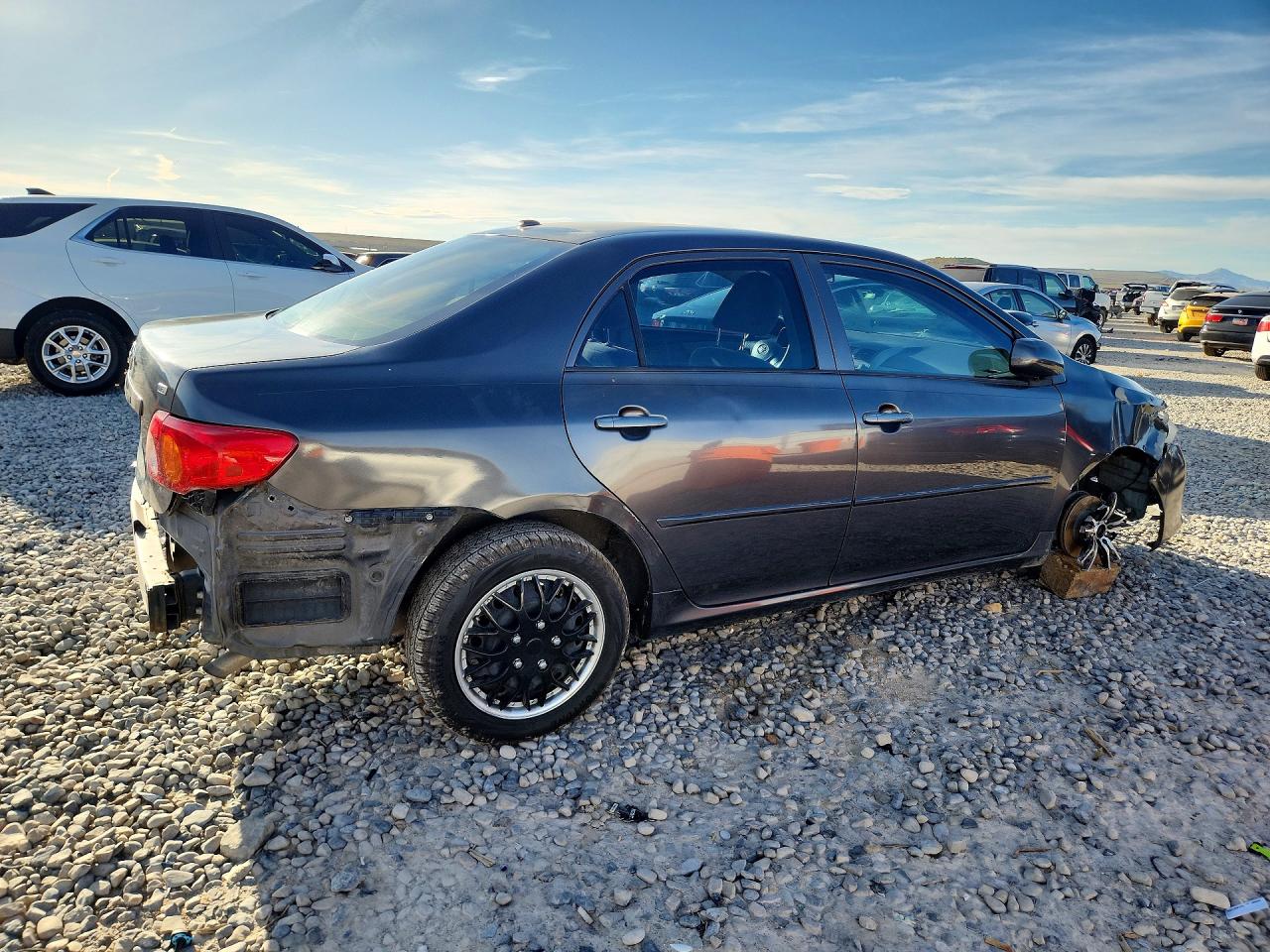 2009 TOYOTA COROLLA LE photo 5