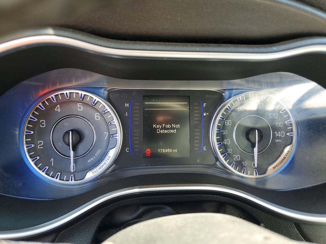 2015 CHRYSLER 200 LIMITED photo 25
