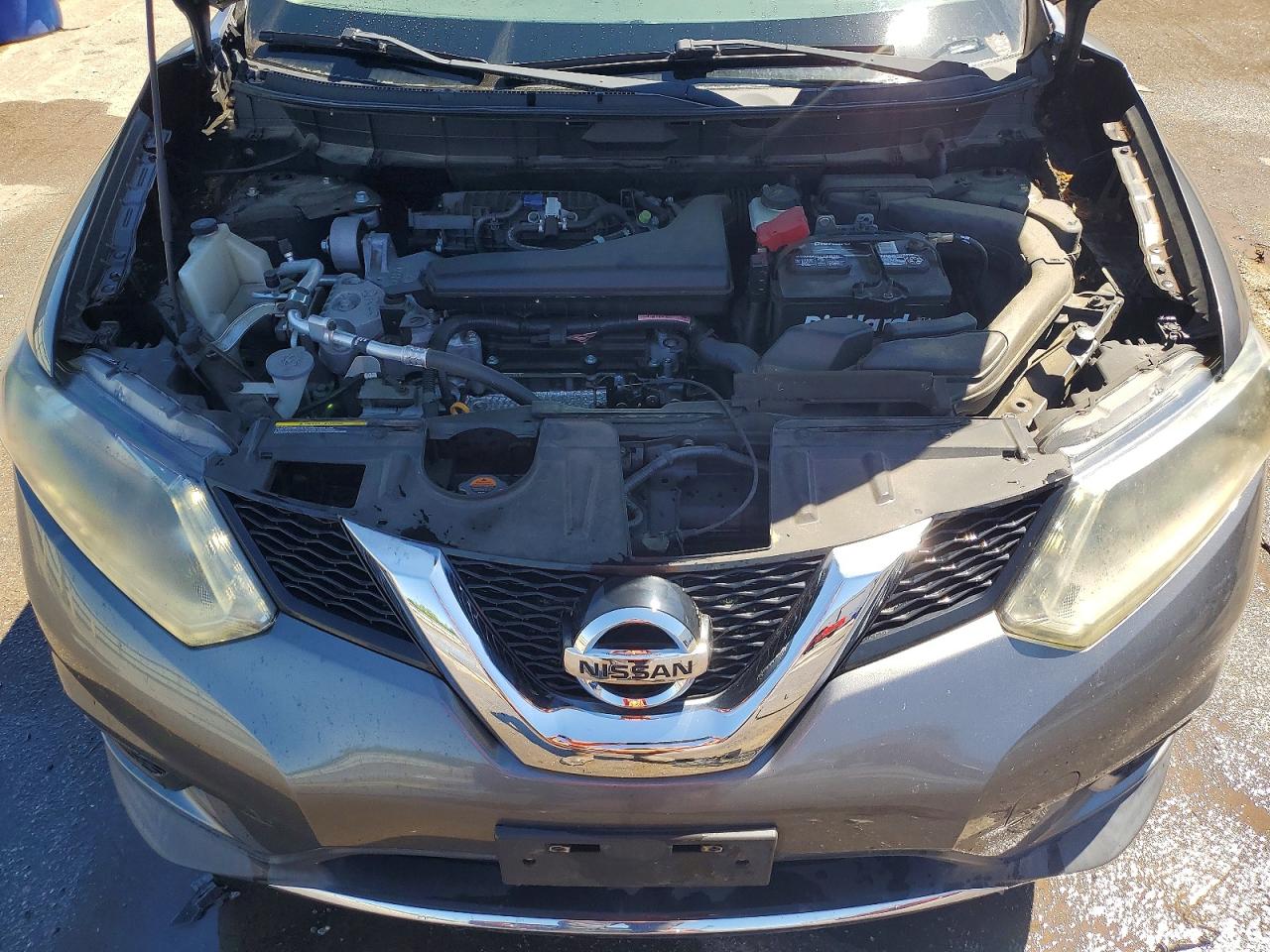 2014 NISSAN ROGUE SV photo 23