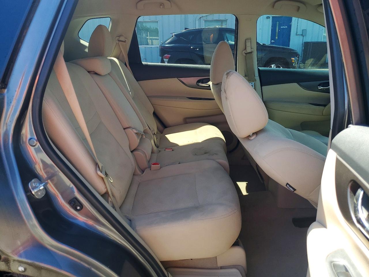 2014 NISSAN ROGUE SV photo 21