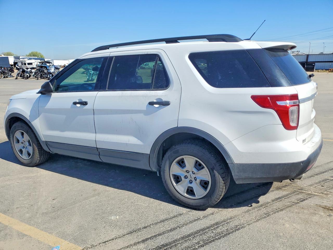 2013 FORD EXPLORER photo 2