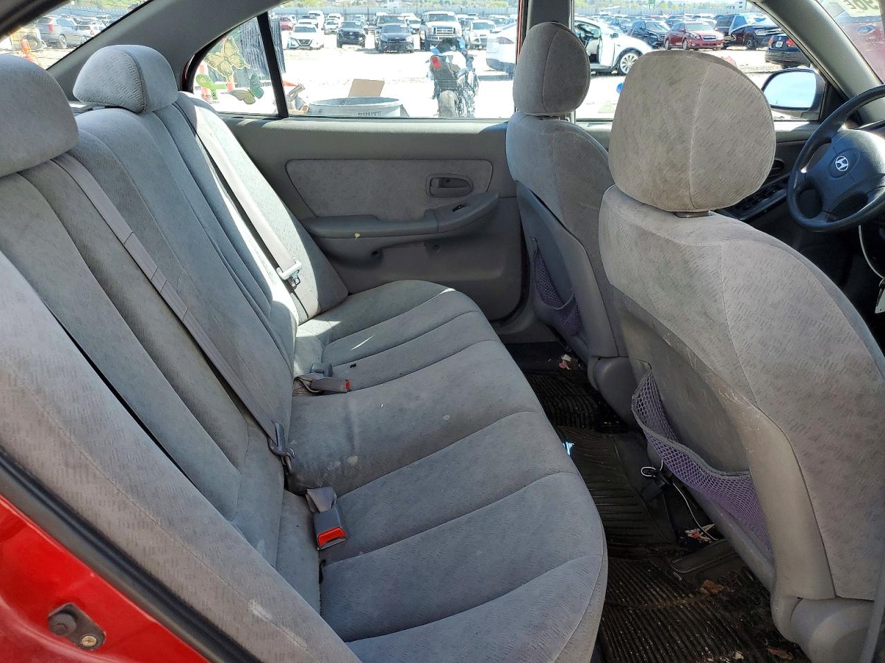 2004 HYUNDAI ELANTRA GLS photo 19